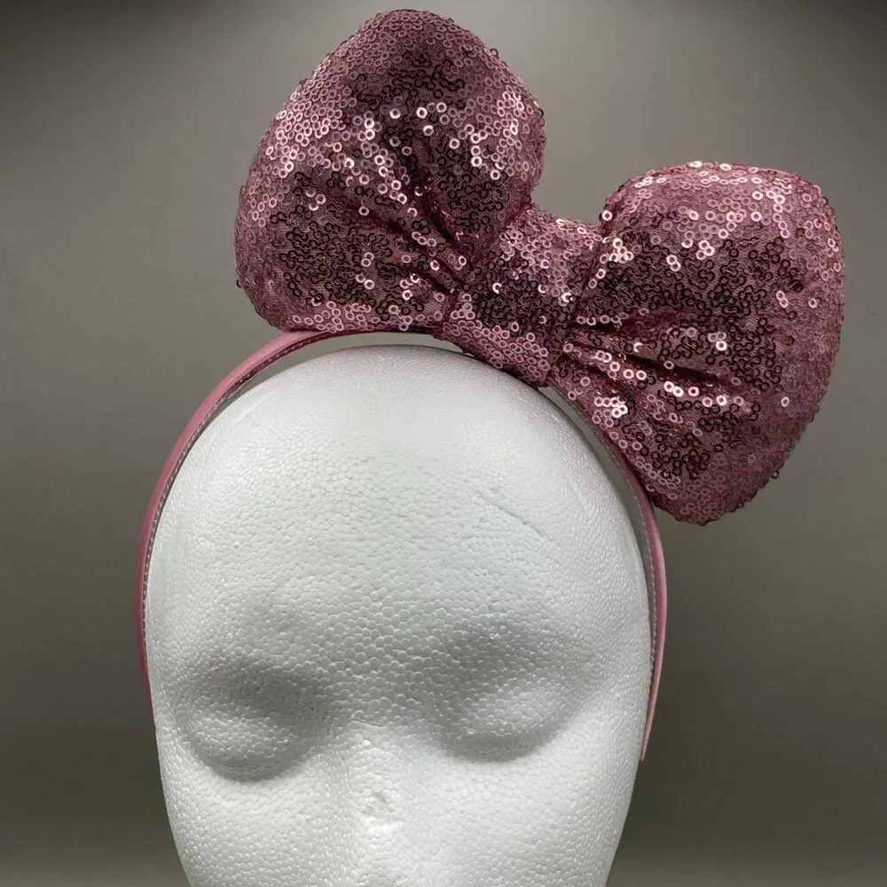Chubby Bunny x Hello Kitty Cafe Limited Edition Pink Sequin Bow Headband